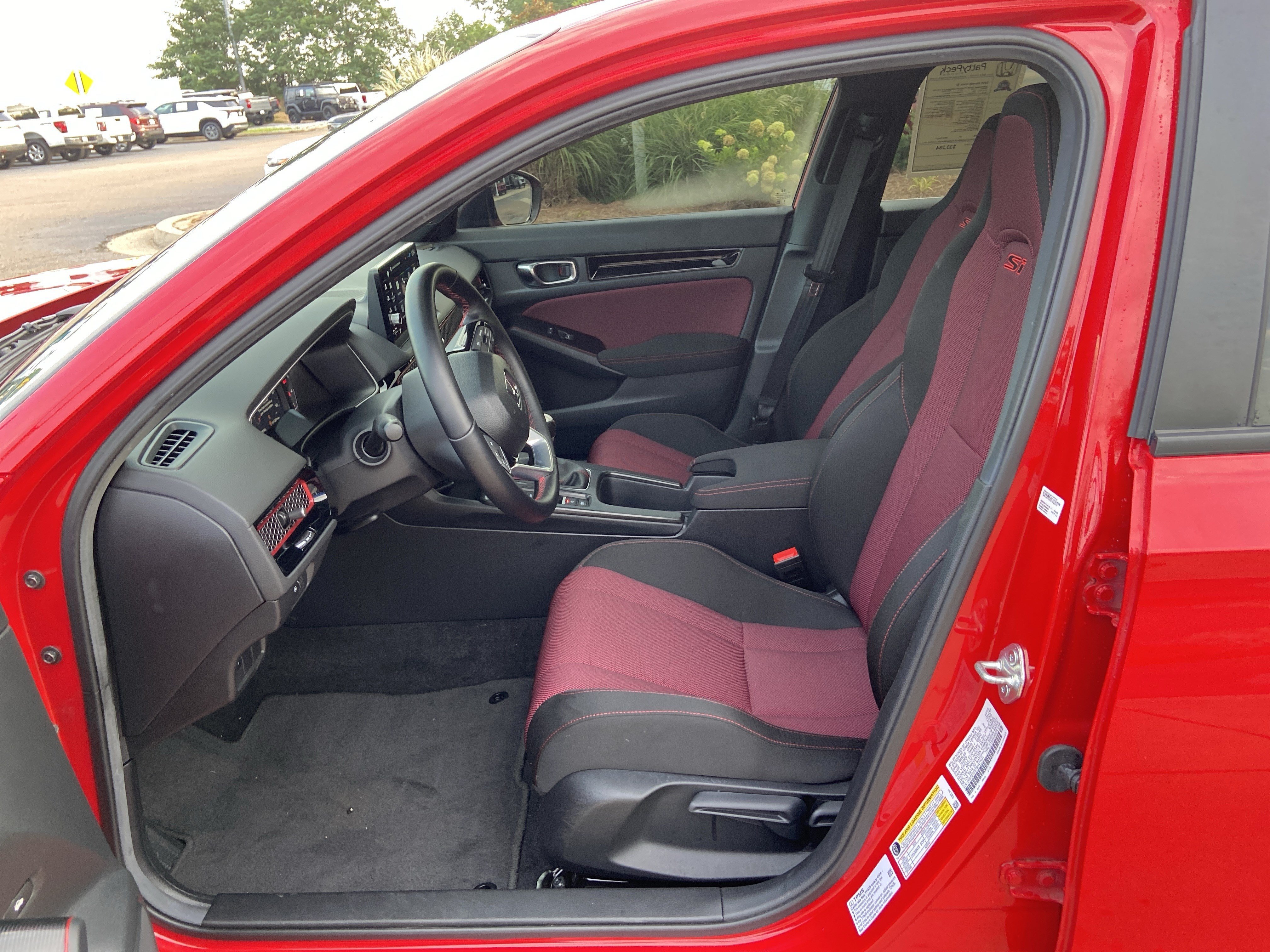 Used 2025 Rallye Red Honda  image 34