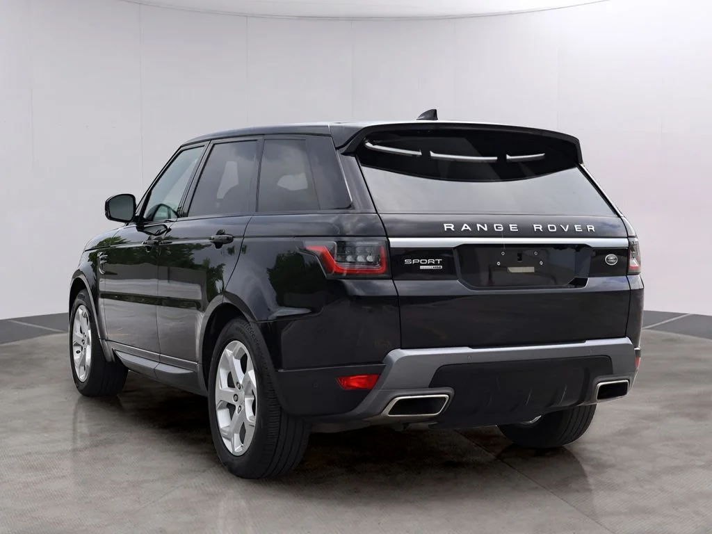 Used 2018 Narvik Black Land Rover HSE image 7