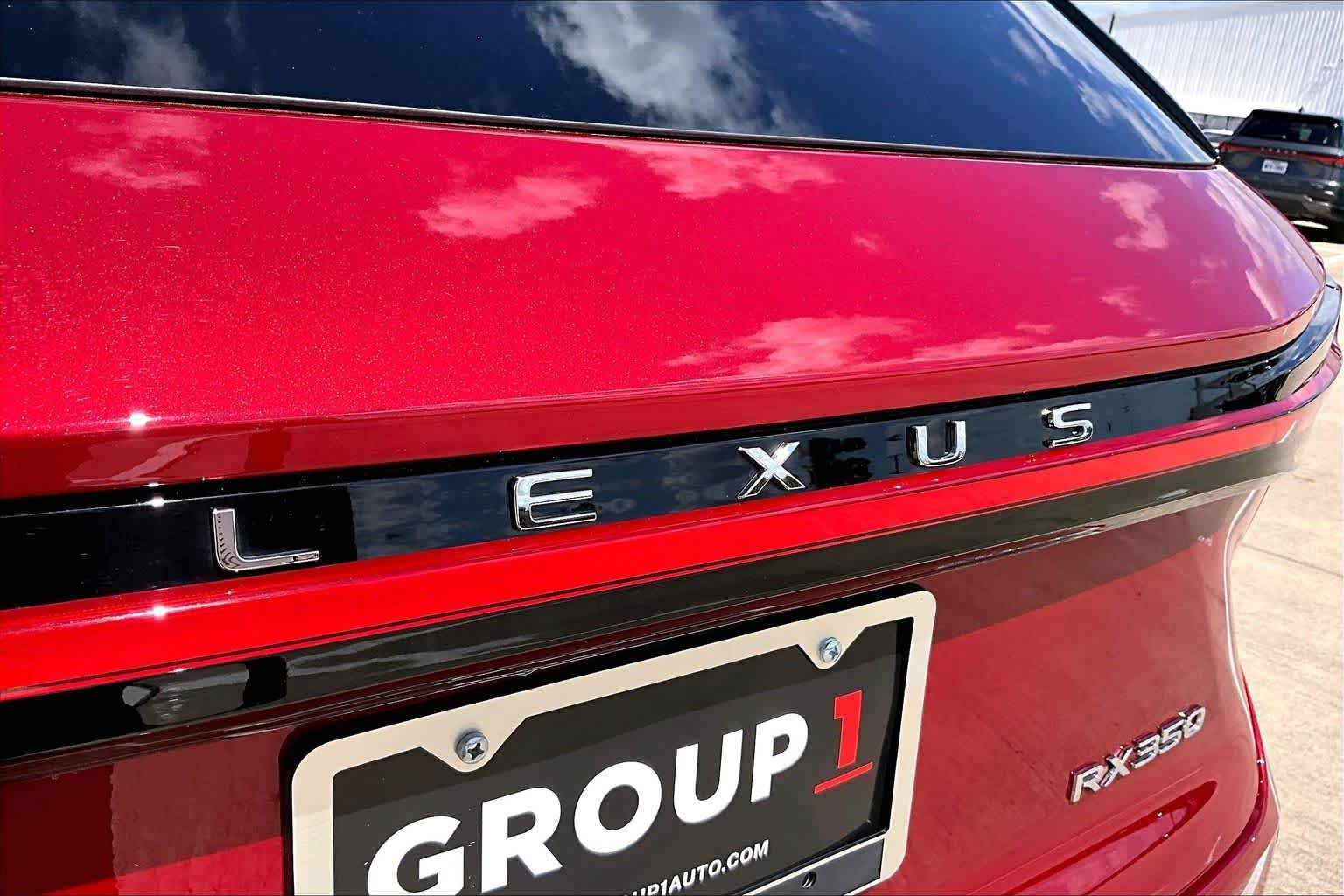 Certified Used 2026 Matador Red Mica Lexus Premium+ image 31