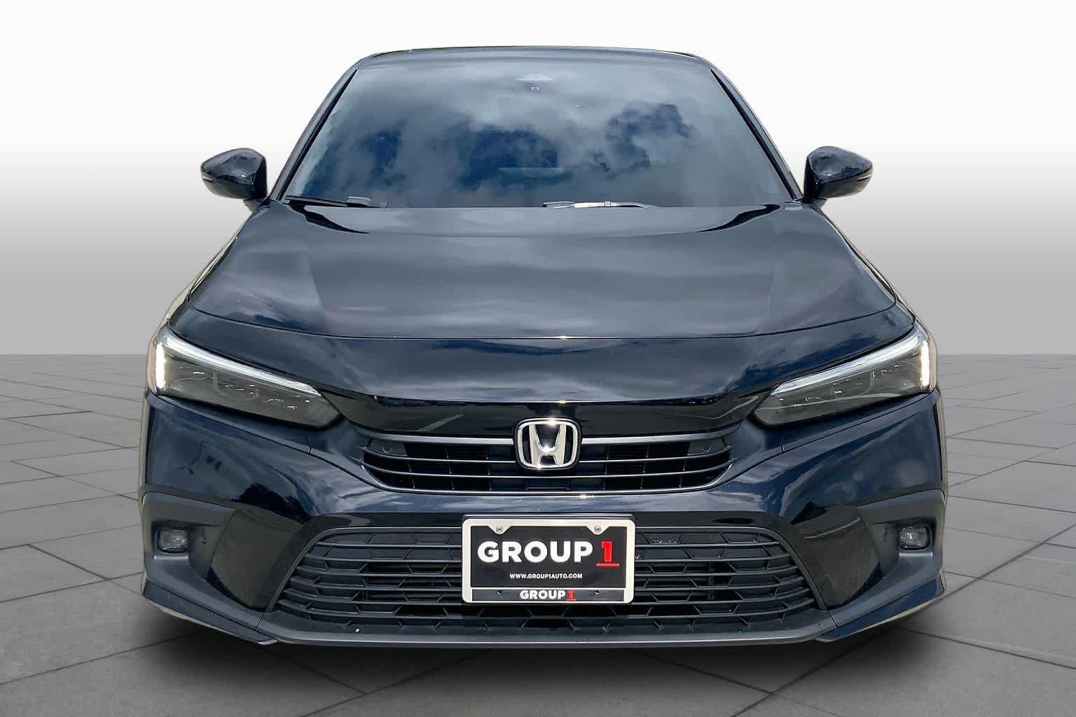 Used 2024 Crystal Black Pearl Honda Touring image 4
