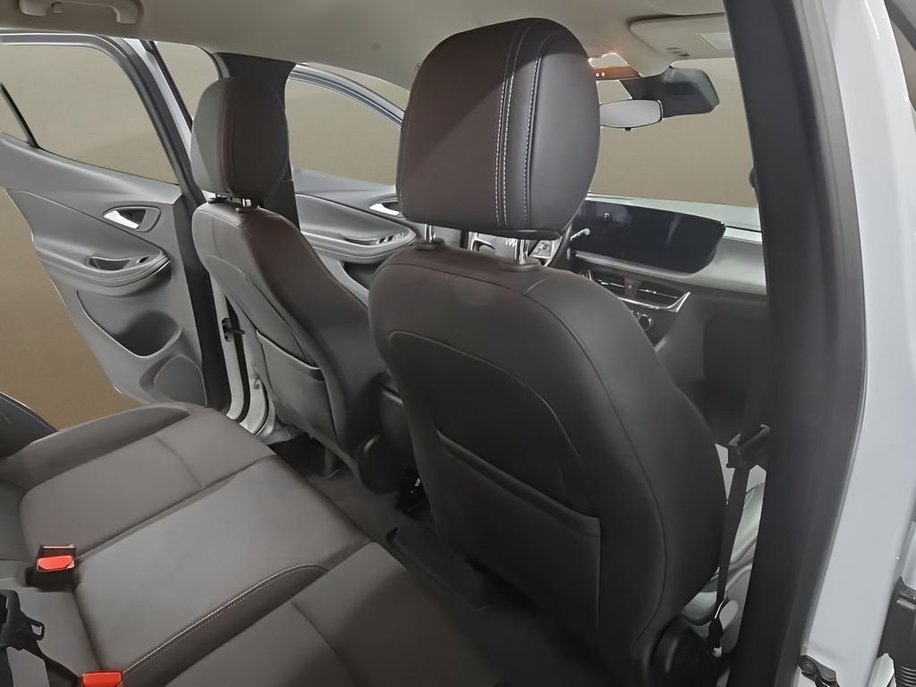 2025 Buick Encore GX Preferred - Photo 23