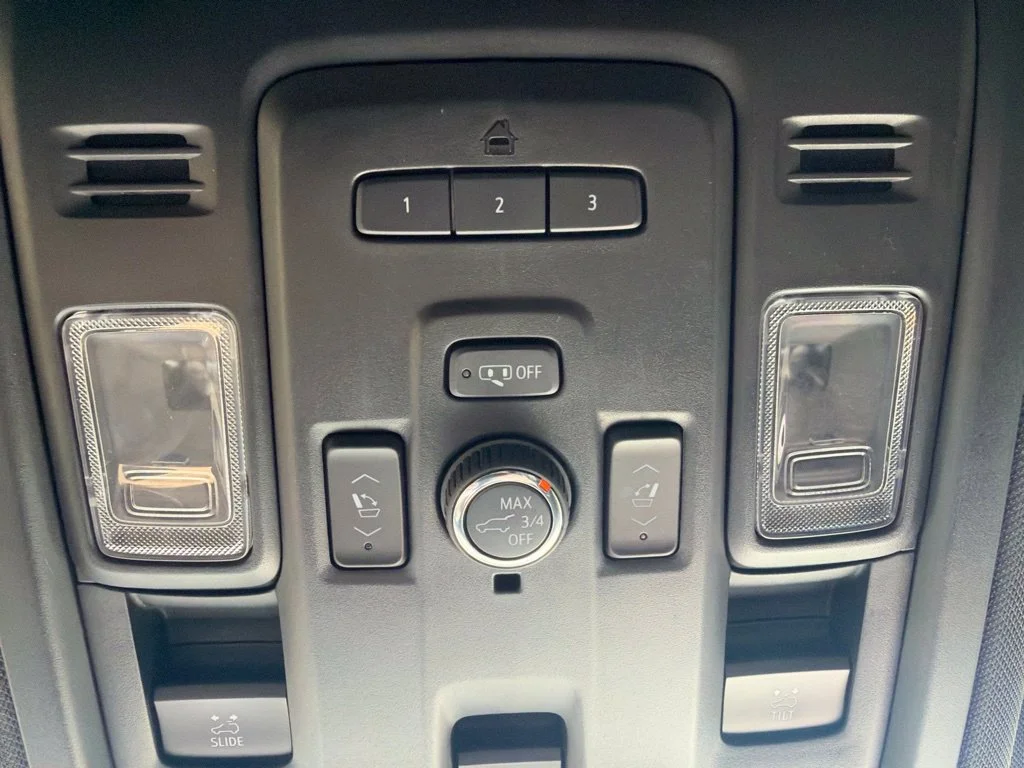 Used 2021 Satin Steel Metallic GMC SLT image 29