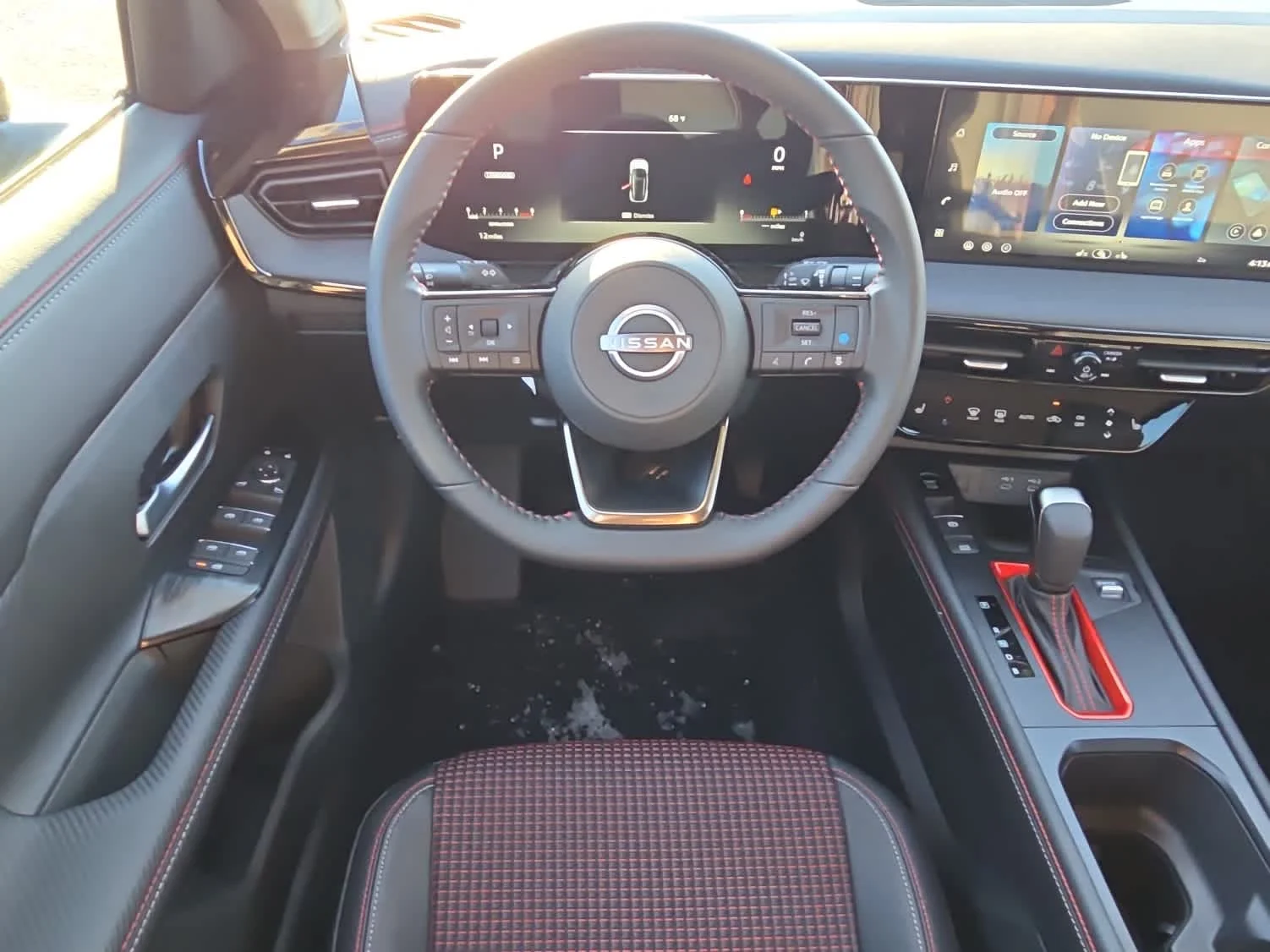 2026 Nissan KICKS SR AWD - Photo 8