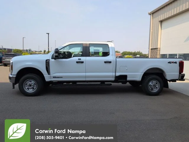 New 2026 Oxford White Ford XL image 6