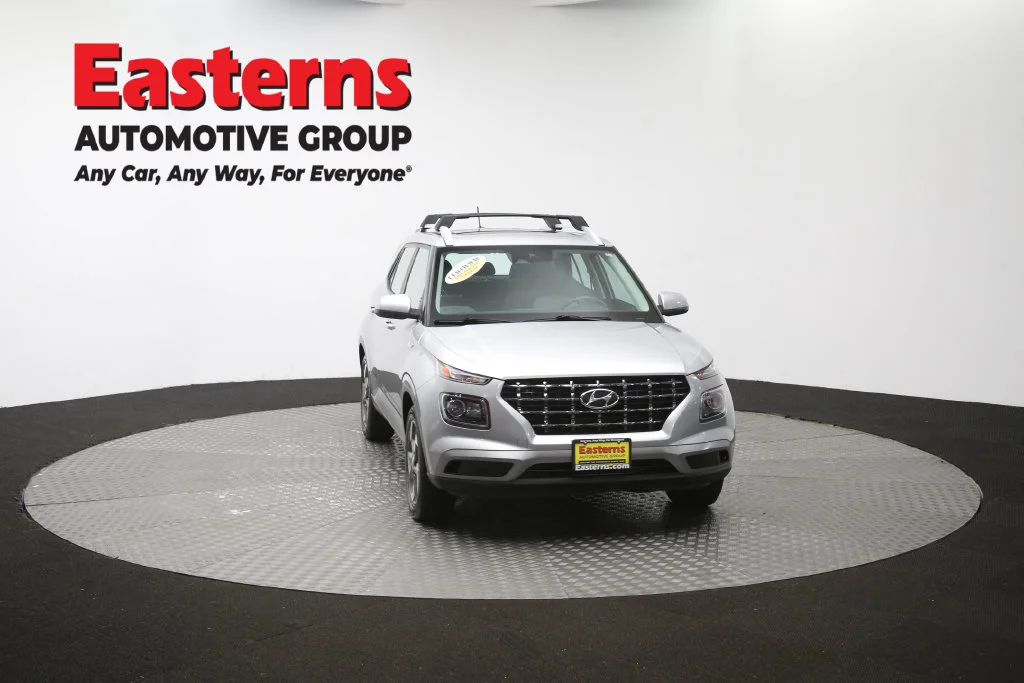 Used 2023 Silver Hyundai SEL image 54
