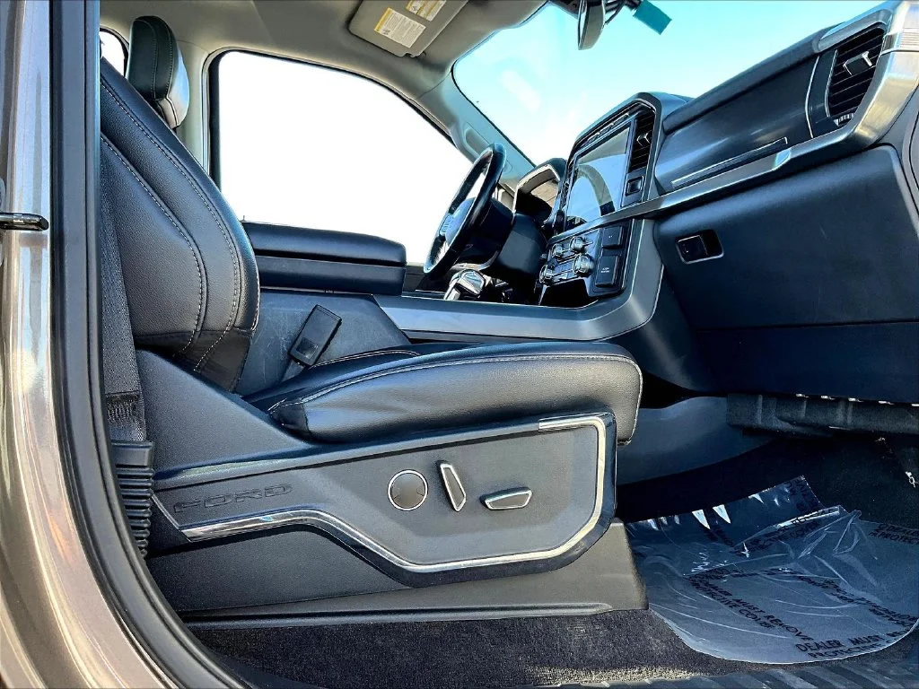 Used 2021 Gray Ford Lariat image 34
