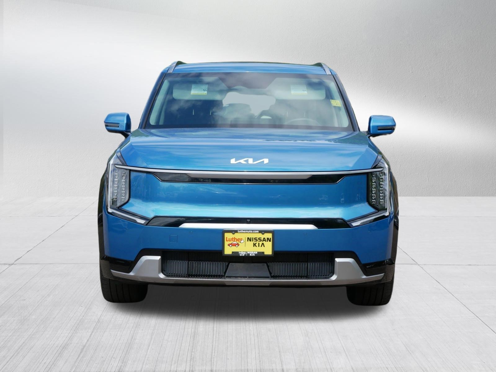 Used 2024 Kia Ev9 Land with VIN KNDADFS58R6029292 for sale in Inver Grove Heights, MN