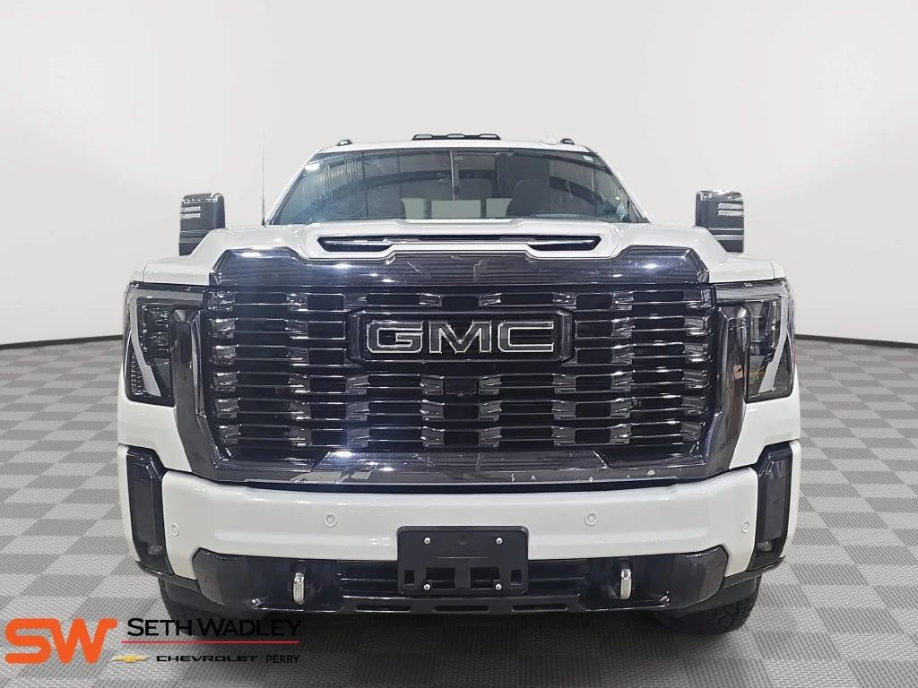 Used 2024 Summit White GMC Denali Ultimate image 2