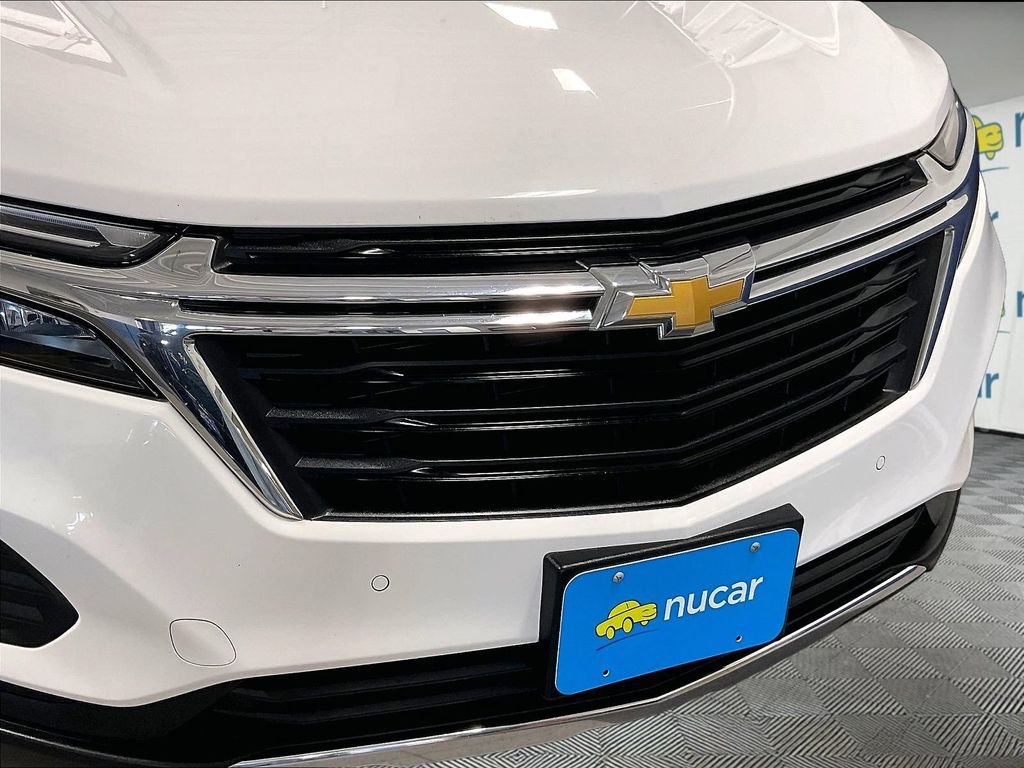 Used 2024 White Chevrolet LT image 30