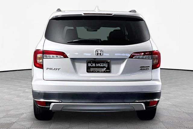 Used 2020  Honda Touring image 5