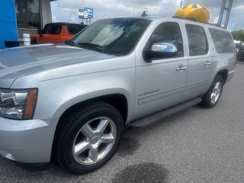 Used 2014 Silver Chevrolet LTZ image 1