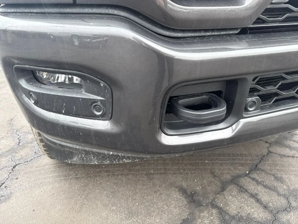 New 2026 Granite Crystal Metallic Clear-Coat Exterior Paint RAM LARAMIE image 12