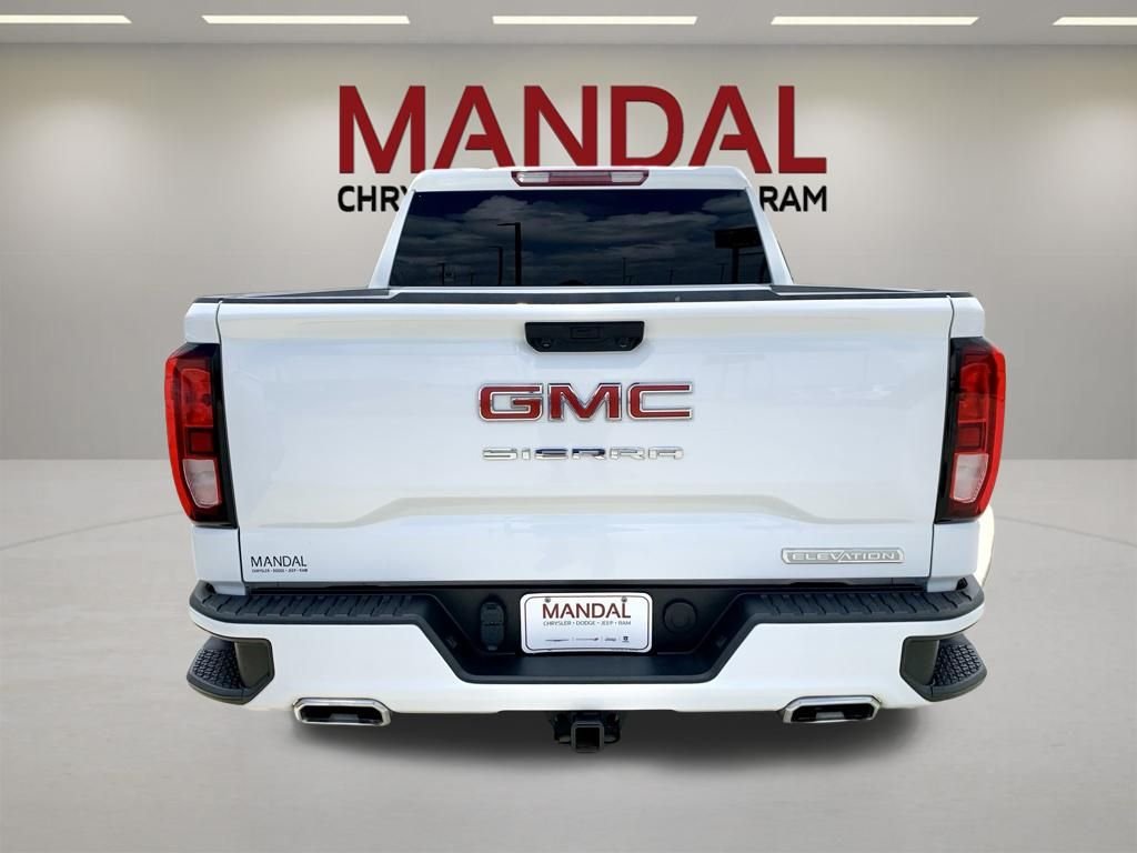 Used 2024 White GMC Elevation image 7