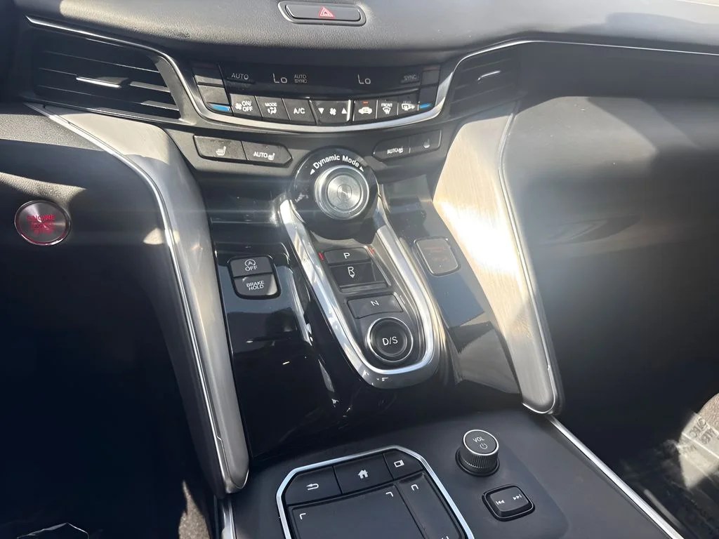 Used 2023 White Acura Technology Package image 14
