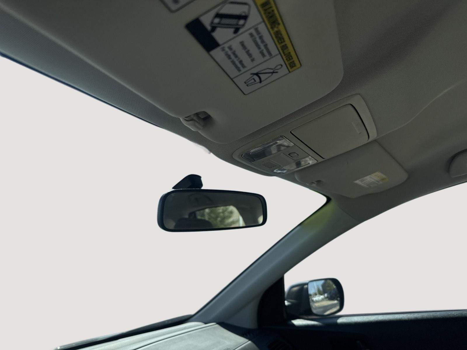 Used 2012 Polished Metal Metallic Honda LX image 19