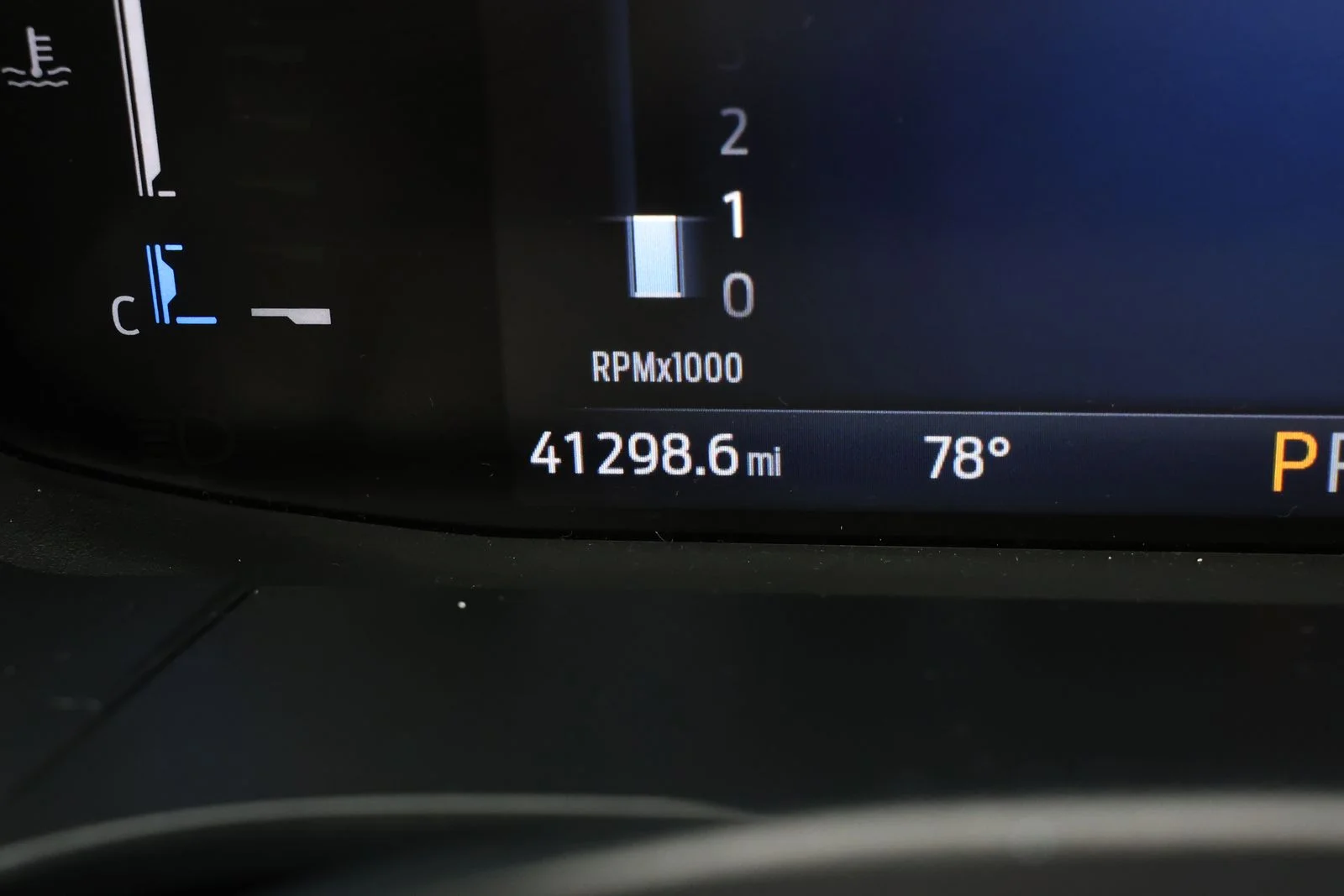 Used 2024 Gray Ford ST-Line image 4