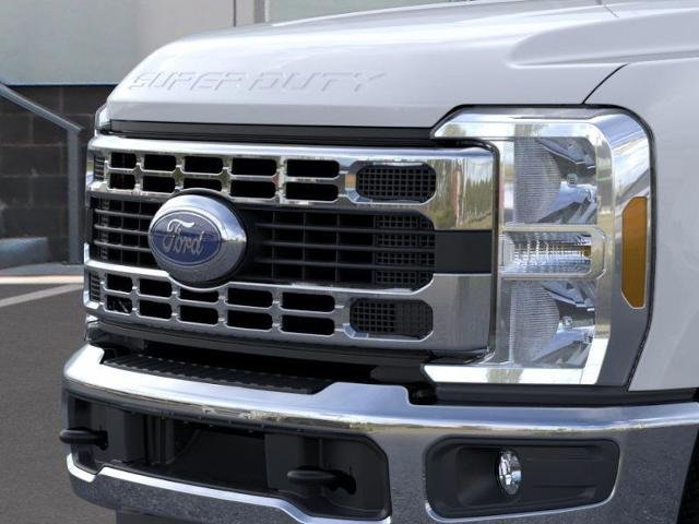 2025 Ford F-250 Super Duty XLT - Photo 39