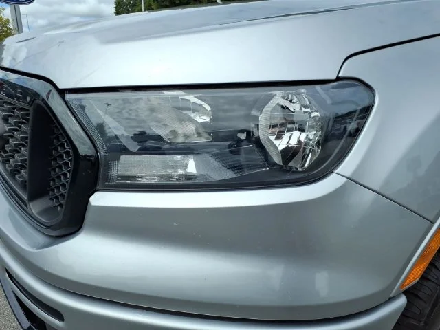 Used 2020 Silver Ford XLT image 4