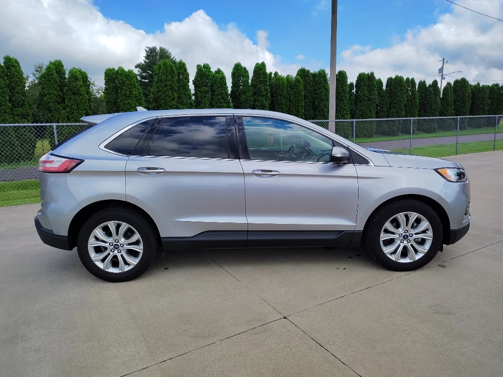 Used 2020 Iconic Silver Metallic Ford Titanium image 2