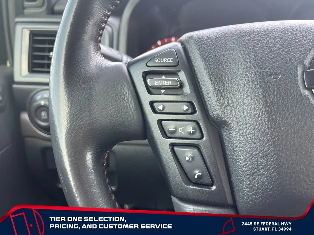 Used 2021 White Nissan Crew Cab PRO-4X 4x4 image 25