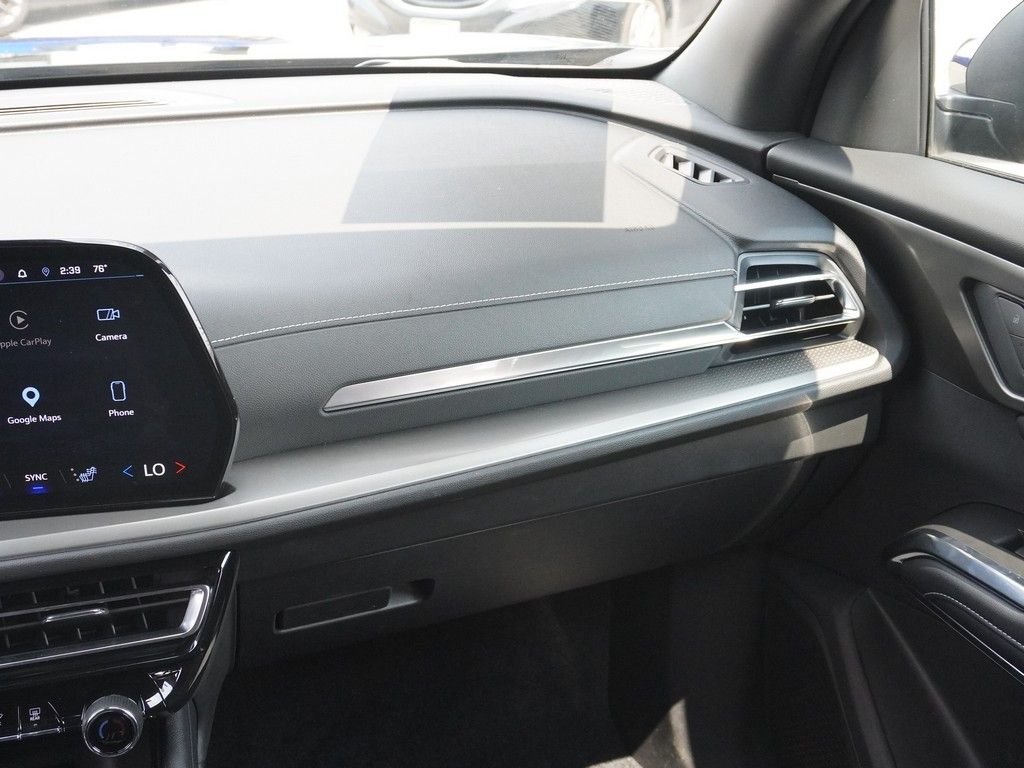 Used 2025 Black Chevrolet LT image 41