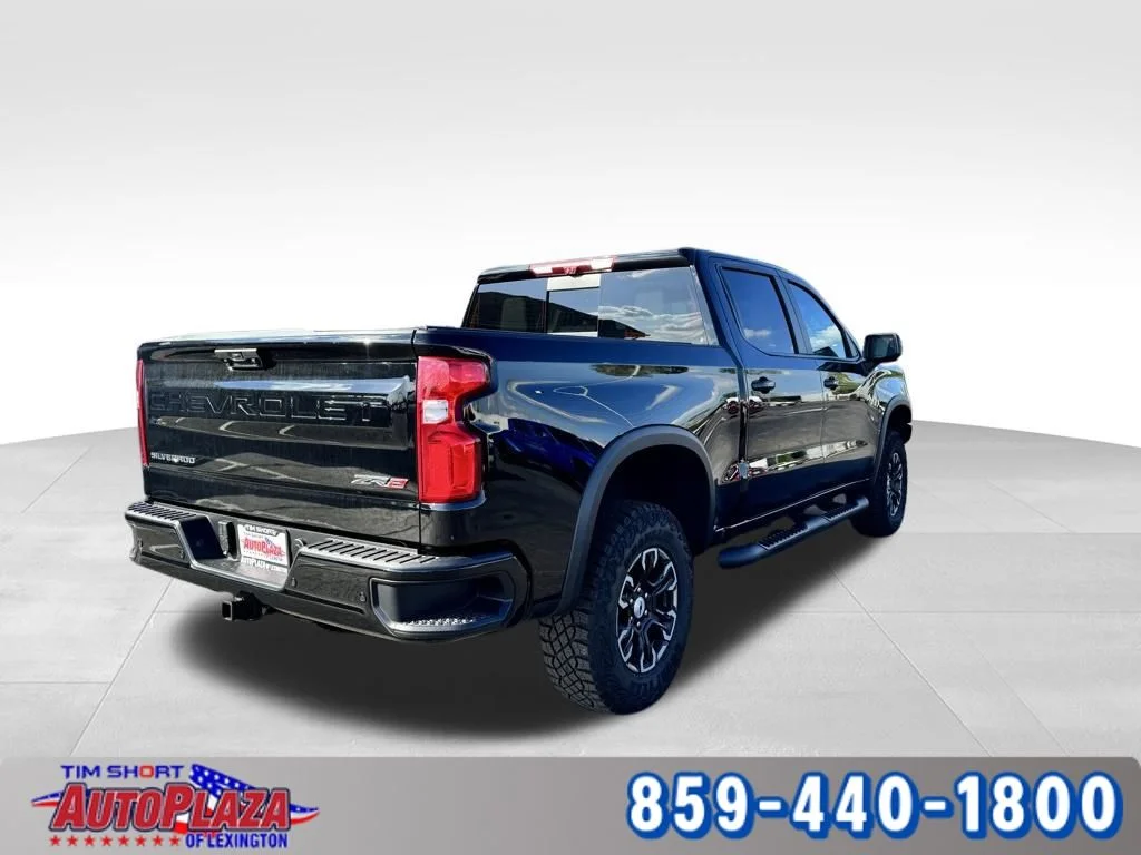 Used 2025 Black Chevrolet ZR2 image 10