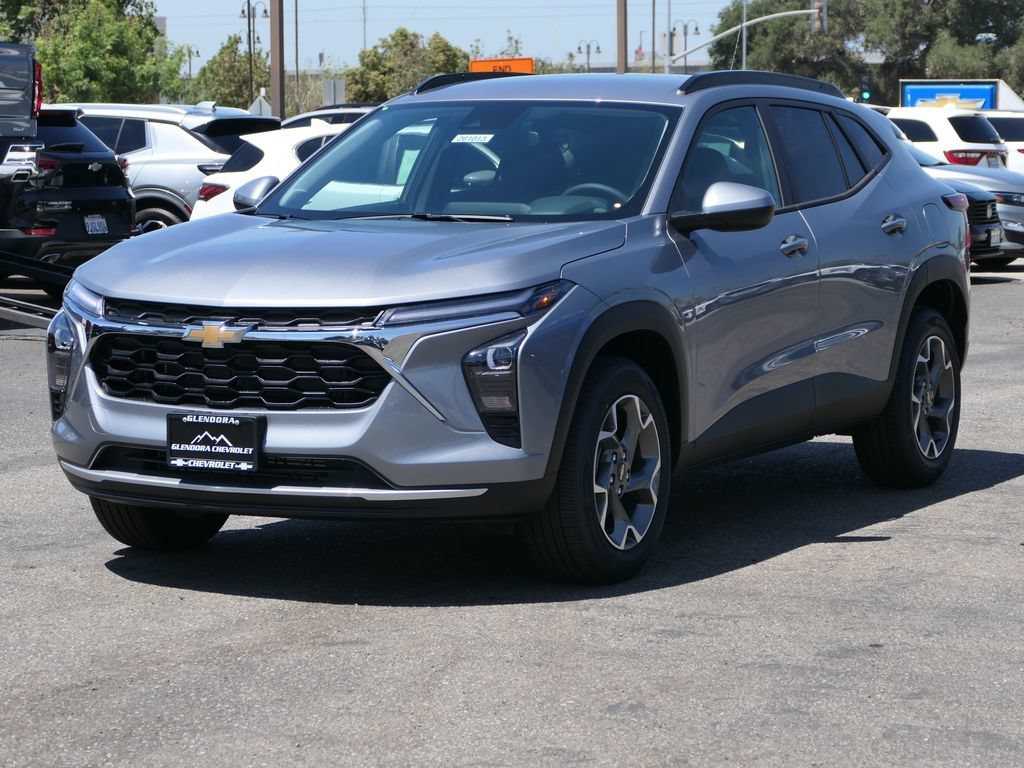2026 Chevrolet Trax LT - Photo 7