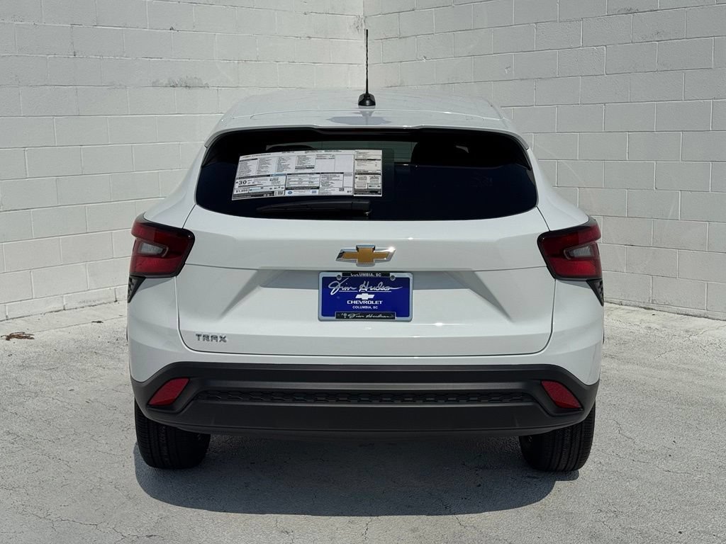 2026 Chevrolet Trax LS - Photo 10