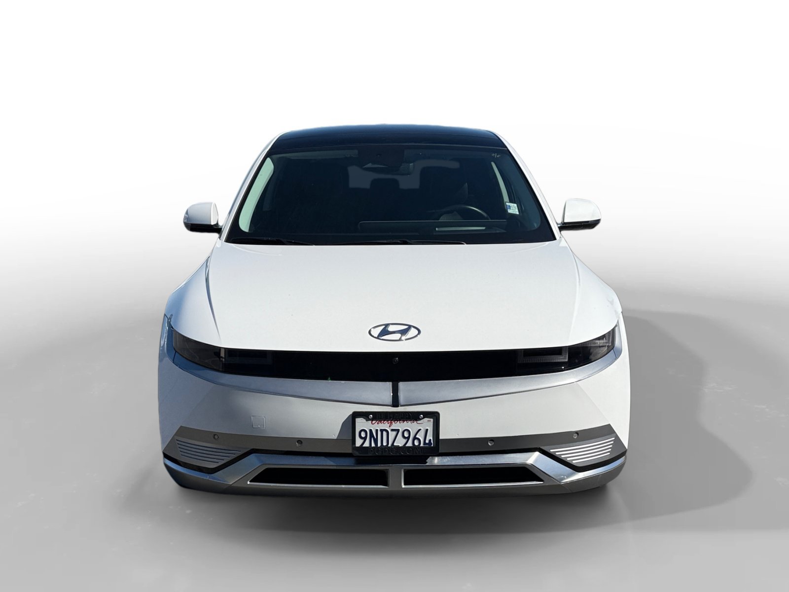 Used 2024 White Hyundai Limited image 8