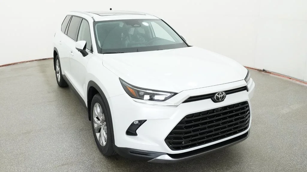 New 2026 Wind Chill Pearl Toyota Limited image 8