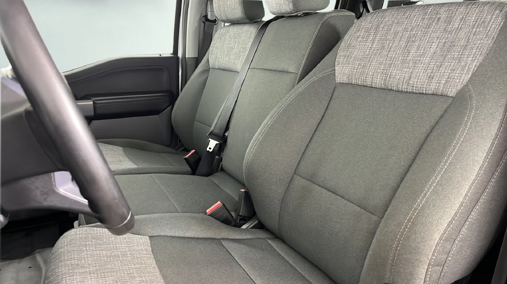Used 2023 White Ford XLT image 34