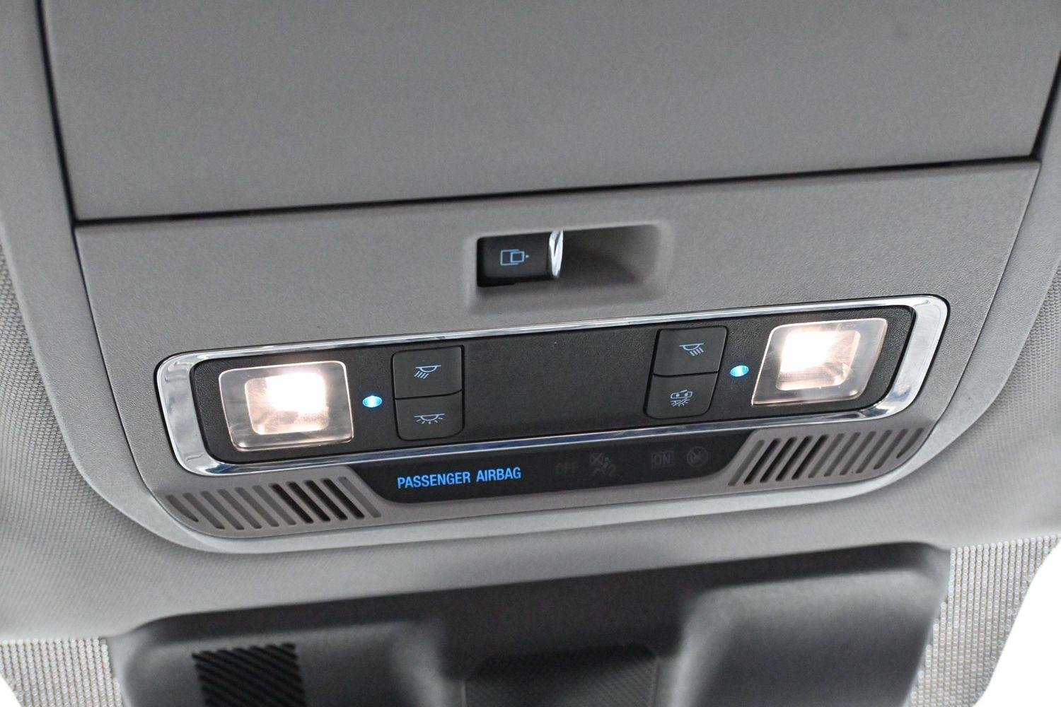 Used 2023  Ford LARIAT image 28