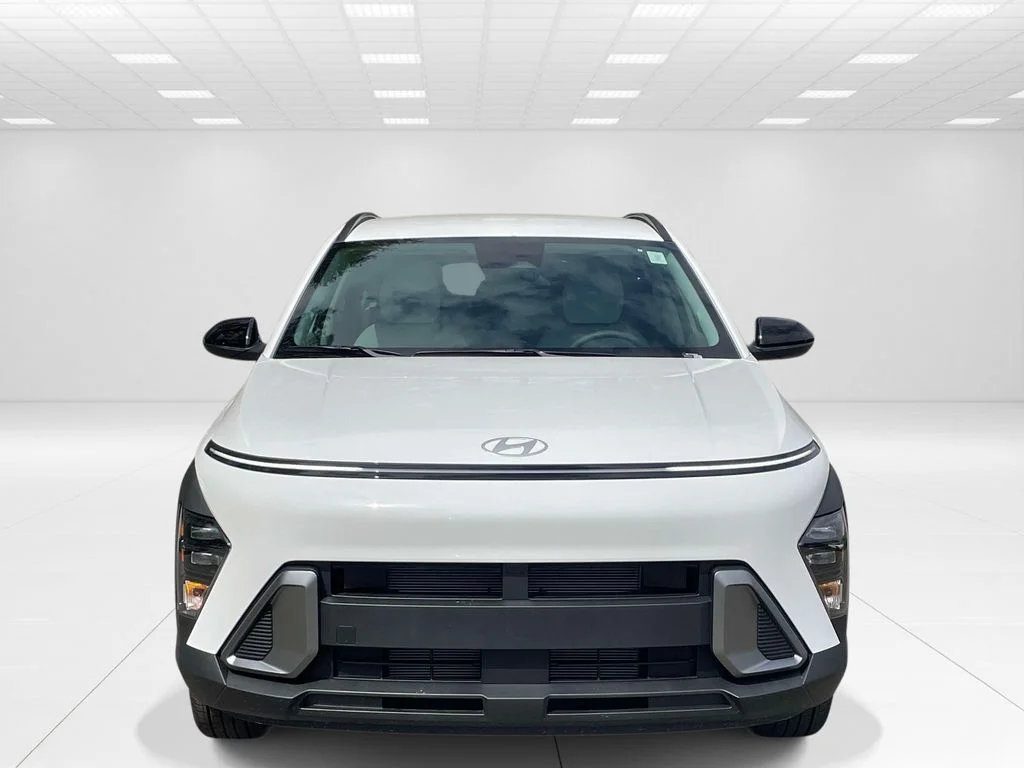New 2026 White Hyundai SEL Sport image 2