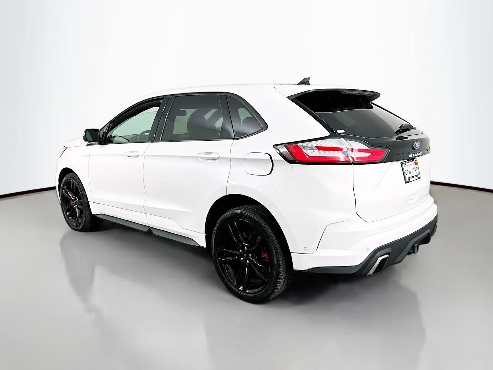 Used 2022 Star White Metallic Tri-Coat Ford ST image 5