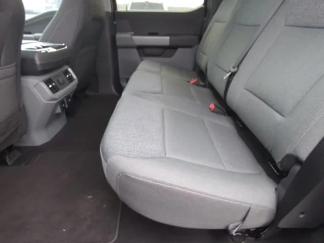 Used 2024 Blue Ford XLT image 24