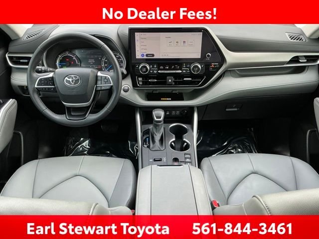 Certified Used 2025 Silver Toyota XLE image 53