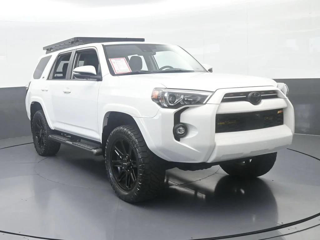Used 2024 Ice Toyota SR5 Premium image 8