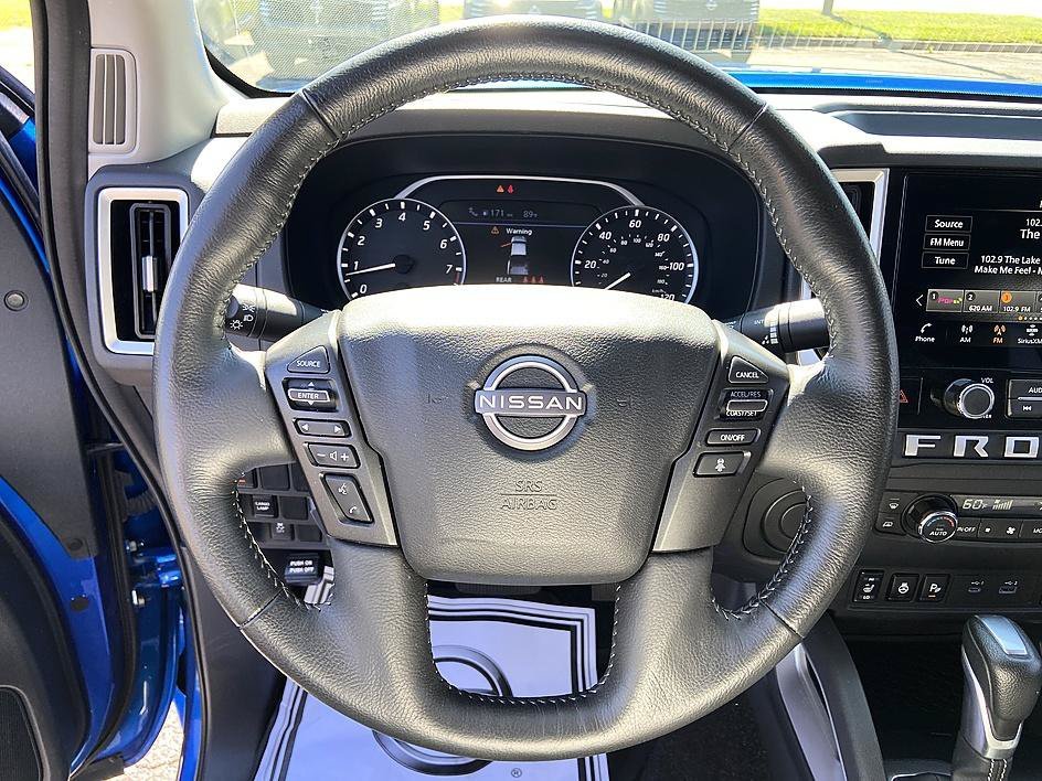 Used 2025 Bluestone Pearl Nissan SV image 13