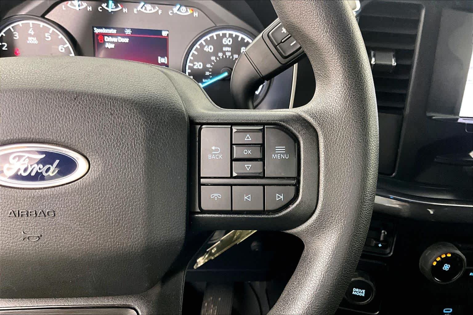 Used 2023 Oxford White Ford XL image 23