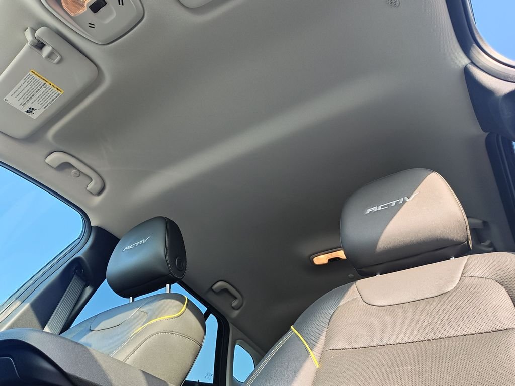 Used 2025 Black Chevrolet ACTIV image 23