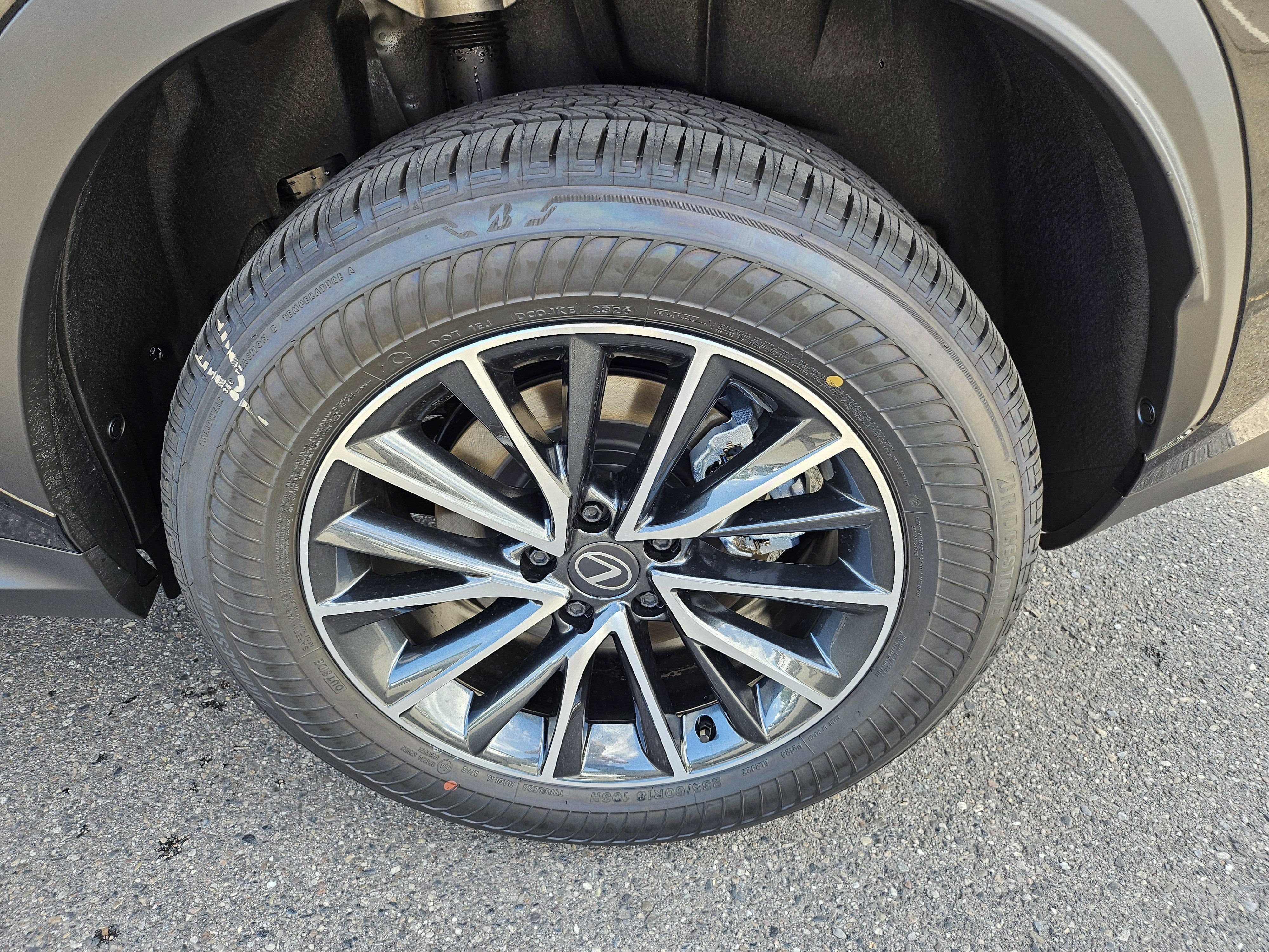 New 2026 Caviar Lexus PREMIUM PLUS AWD image 17
