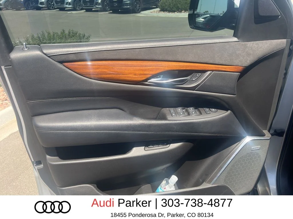 Used 2016 Silver Cadillac Luxury image 10