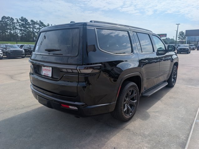 New 2026 High Gloss Black Exterior Paint Jeep Limited Altitude image 5