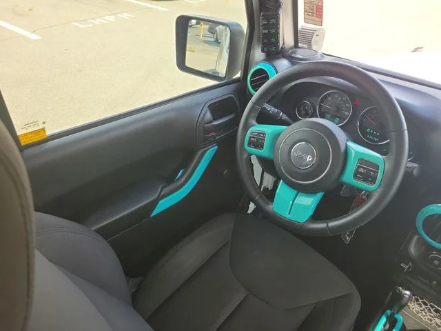 Used 2017 White Jeep Sport image 16