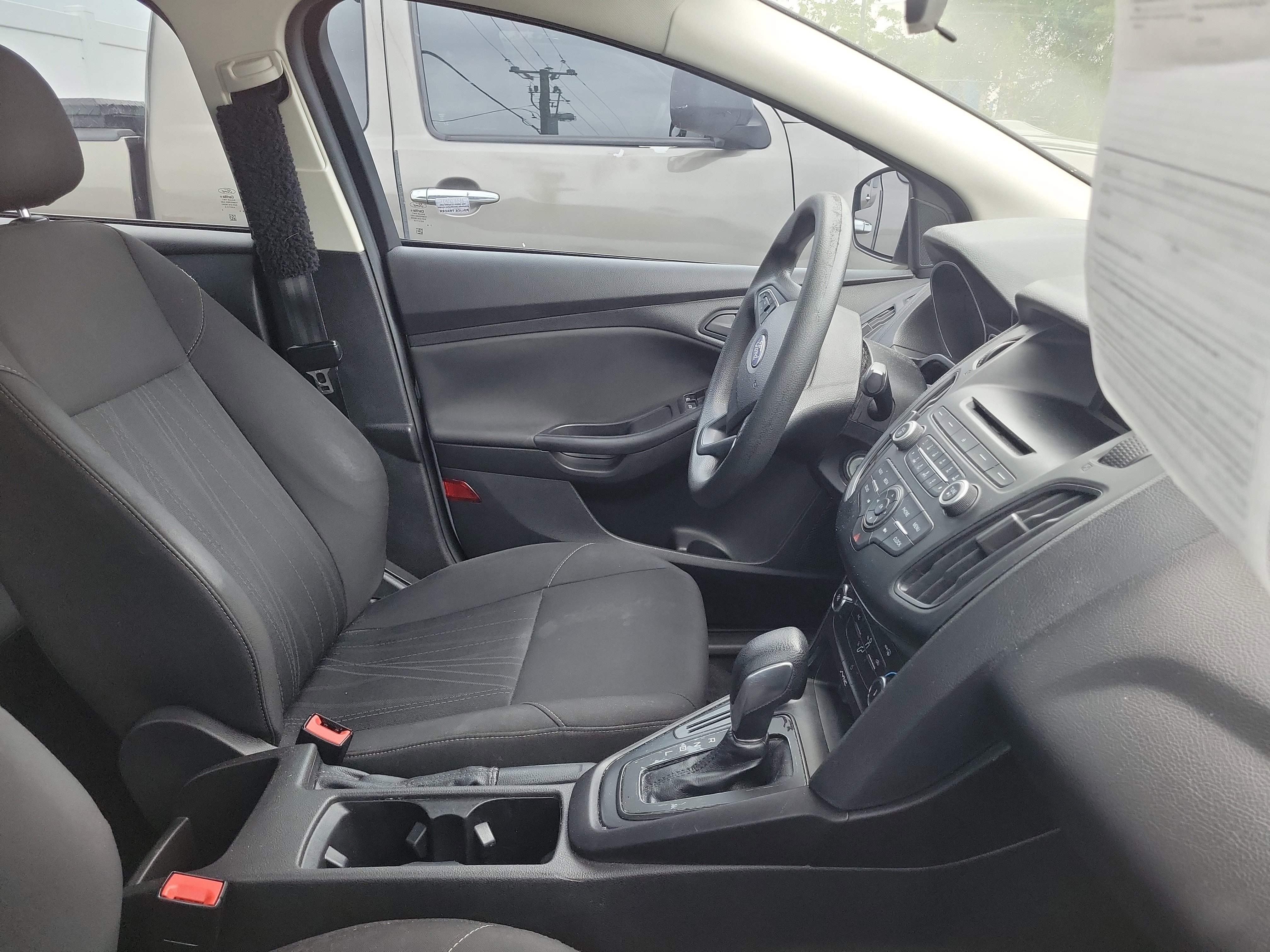 Used 2017 Oxford White Ford S image 7