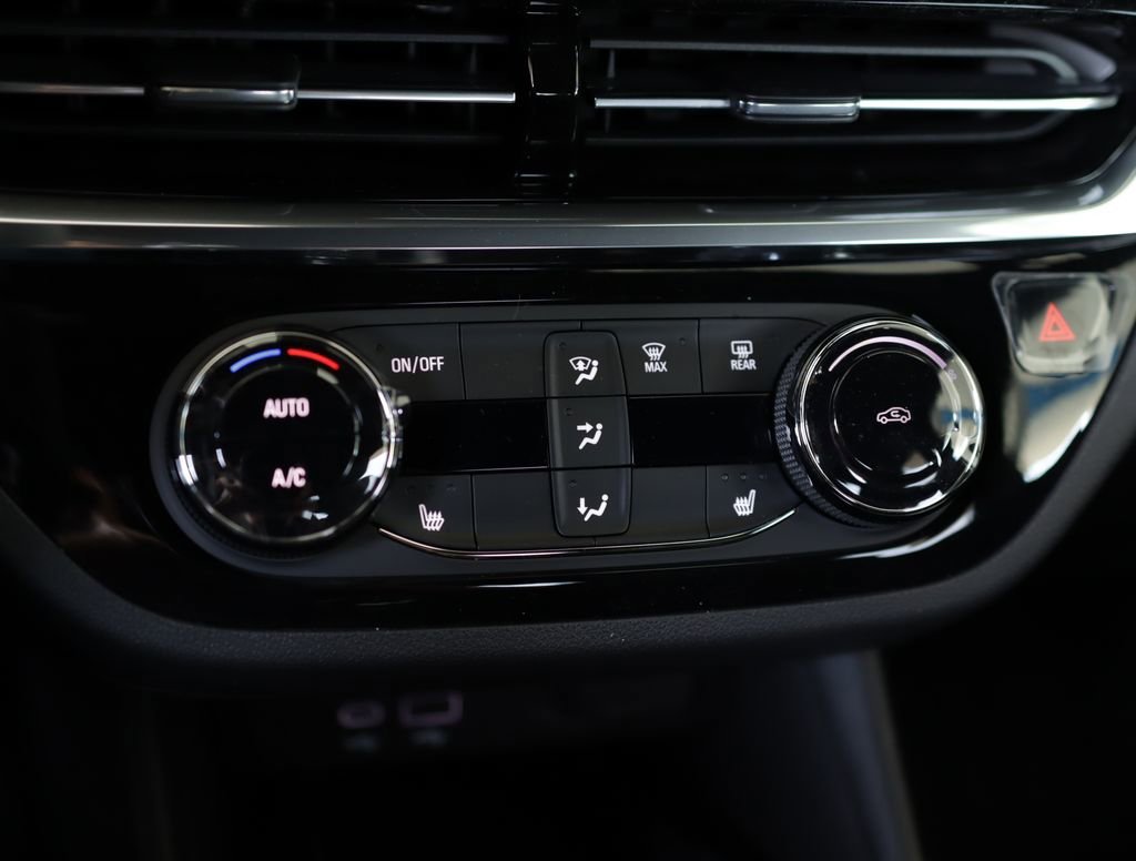 2026 Buick Envista Sport Touring - Photo 15
