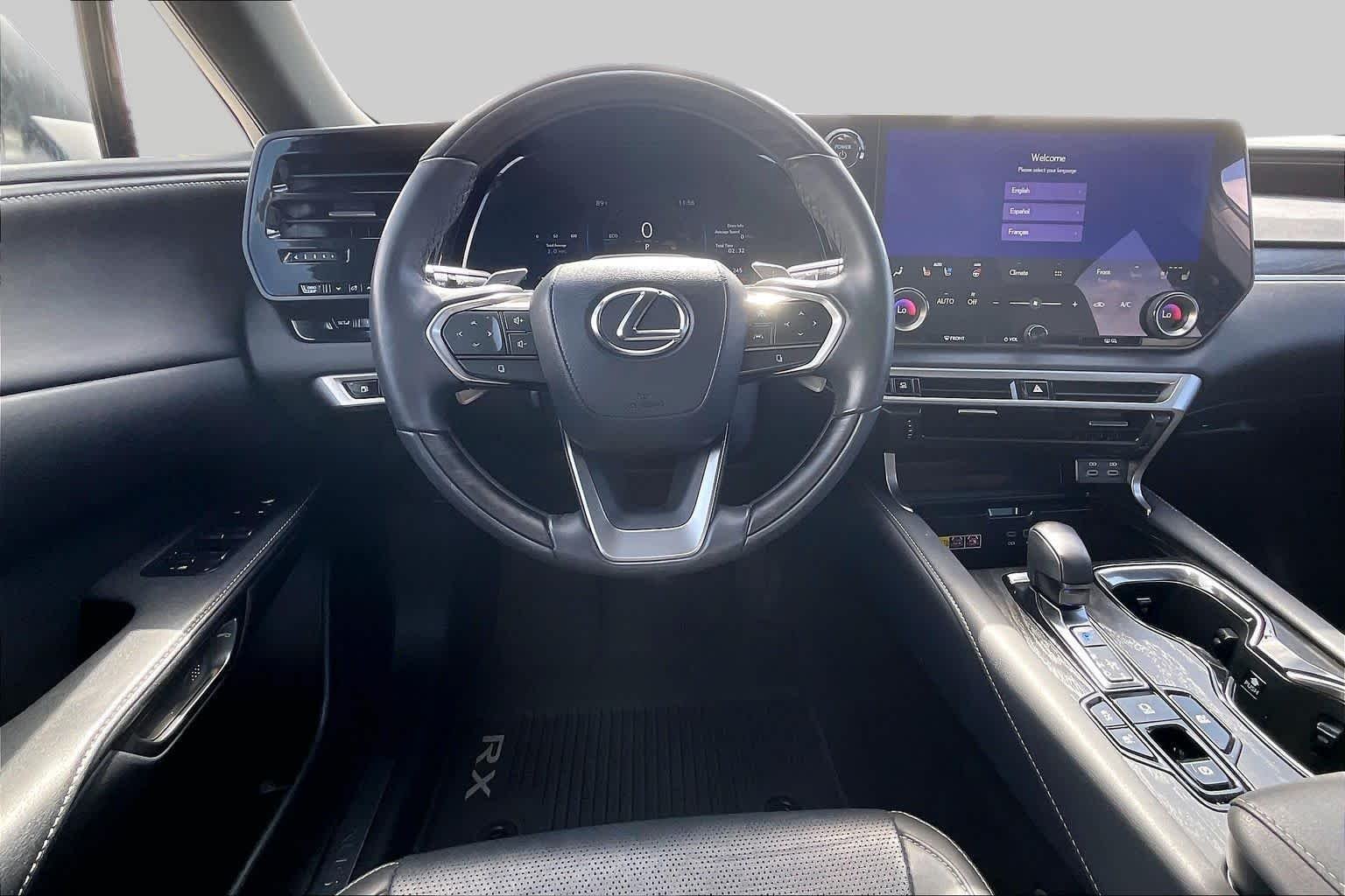 Used 2025 Eminent White Pearl Lexus Premium Plus image 6