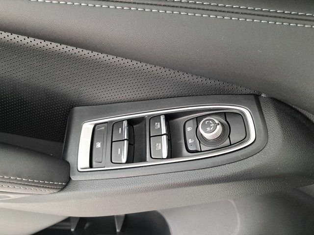 Used 2023 White Subaru Limited image 25