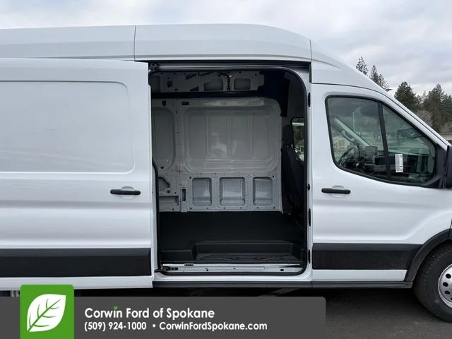 New 2026 Oxford White Ford Base image 10