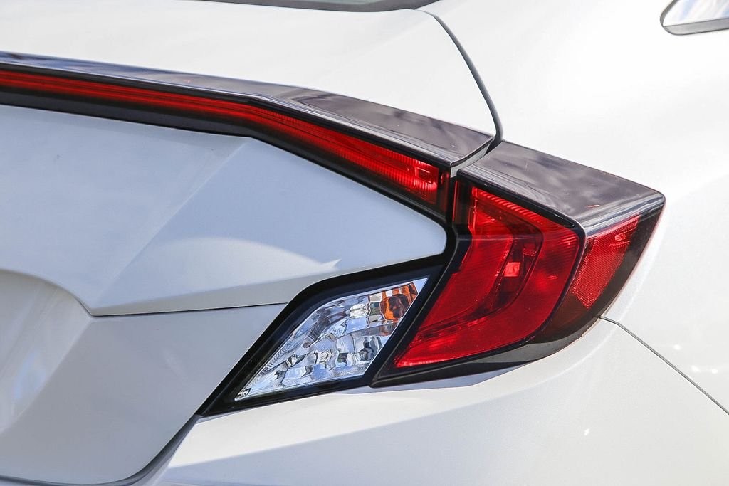 Used 2020 Platinum White Pearl Honda EX image 8